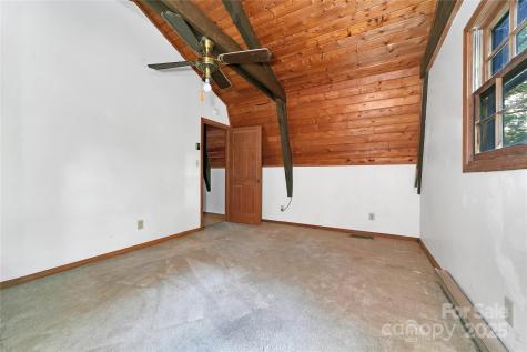 1152 Soquili Drive Brevard NC 28712