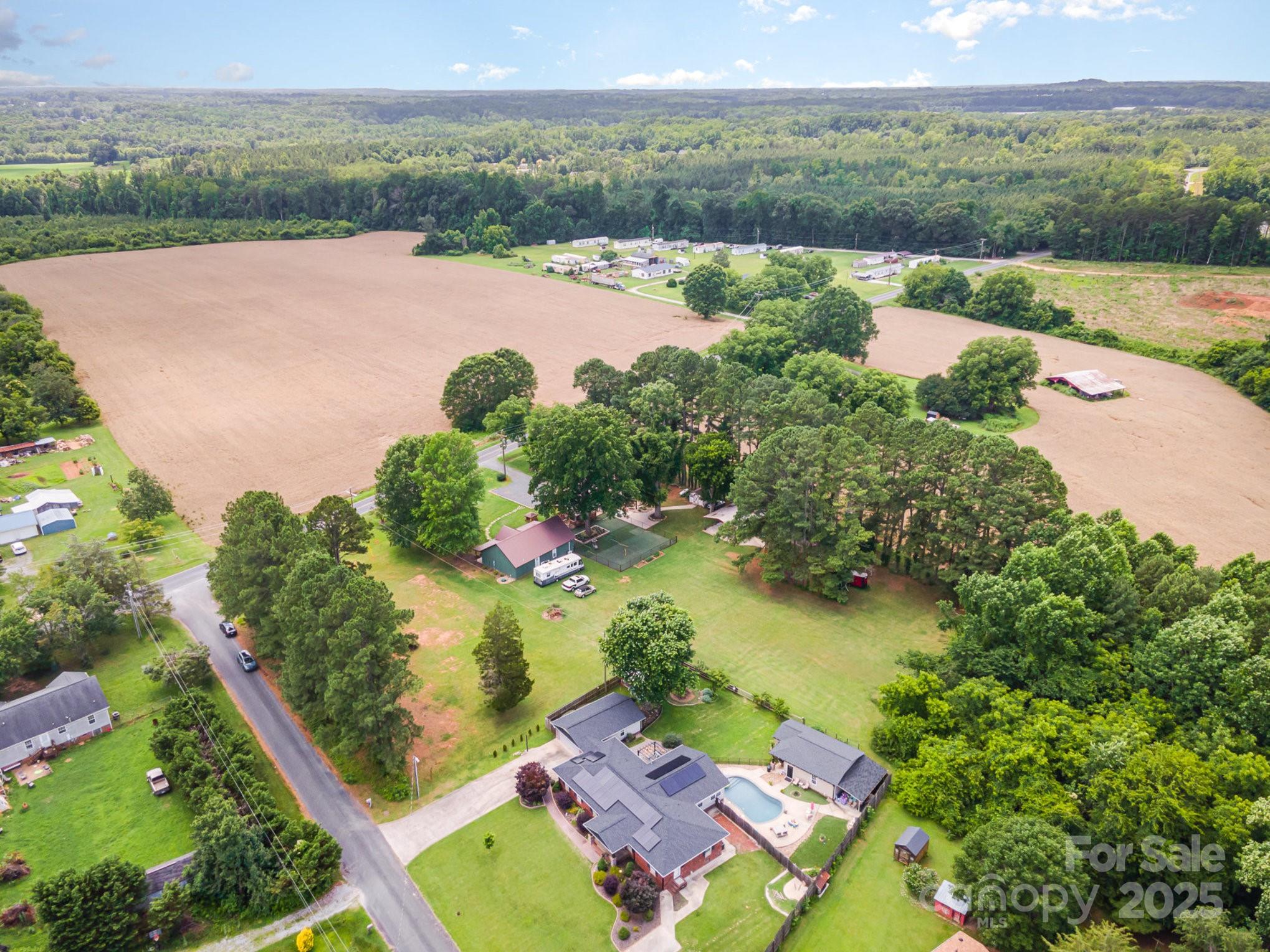 835 Holshouser Road Rockwell NC 28138