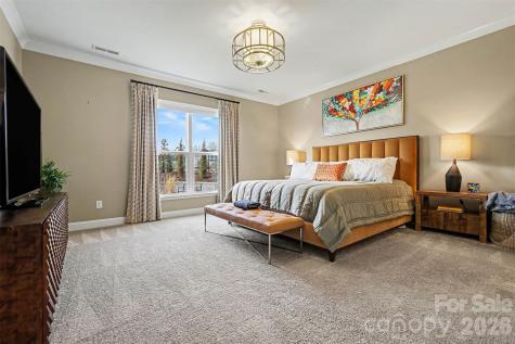 11004 Larkslea Lane Charlotte NC 28278
