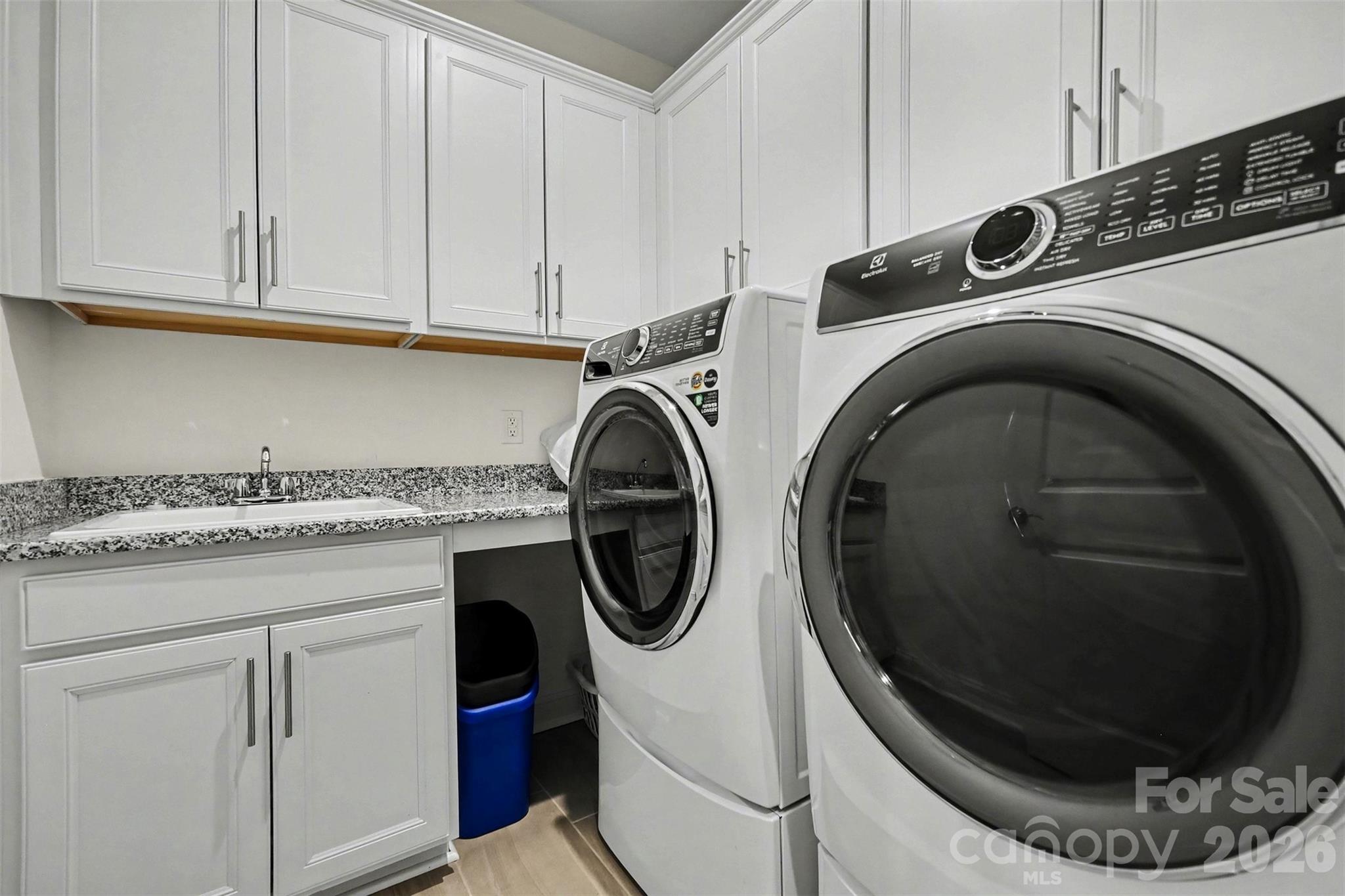 11004 Larkslea Lane Charlotte NC 28278