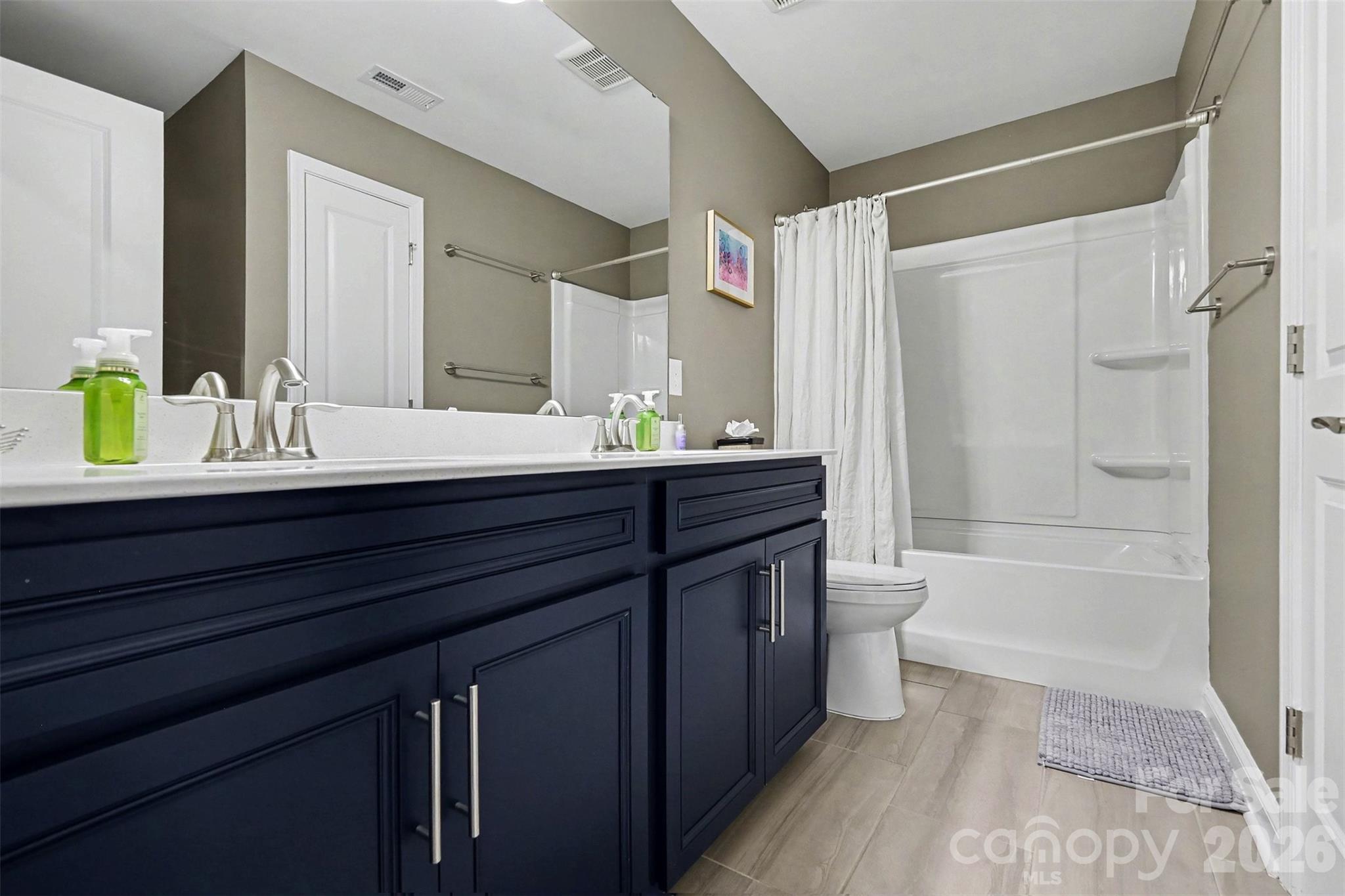 11004 Larkslea Lane Charlotte NC 28278