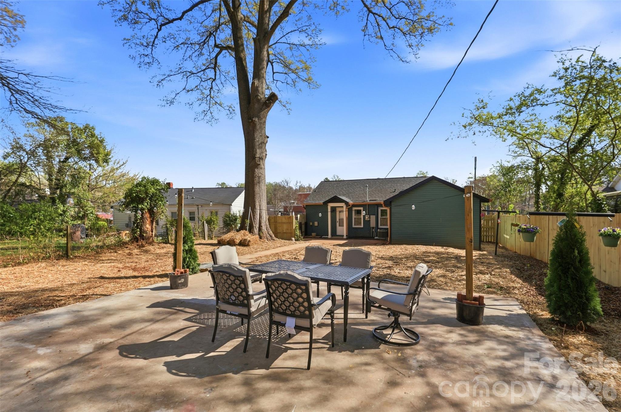 2414 Belfast Drive Charlotte NC 28208