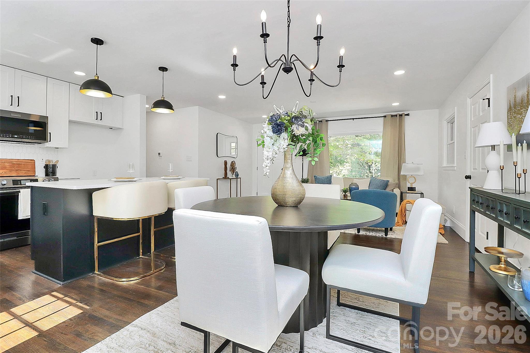 2038 Sandhurst Drive Charlotte NC 28205