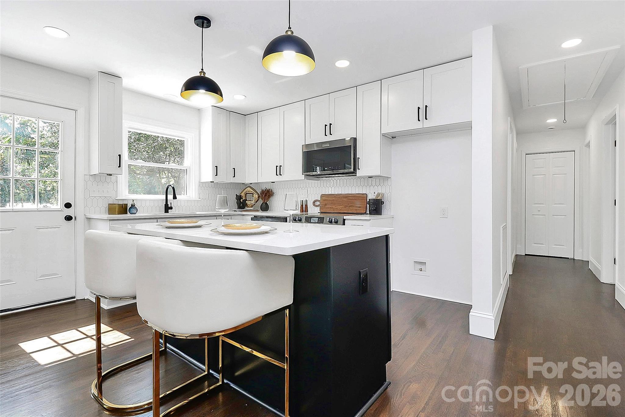 2038 Sandhurst Drive Charlotte NC 28205