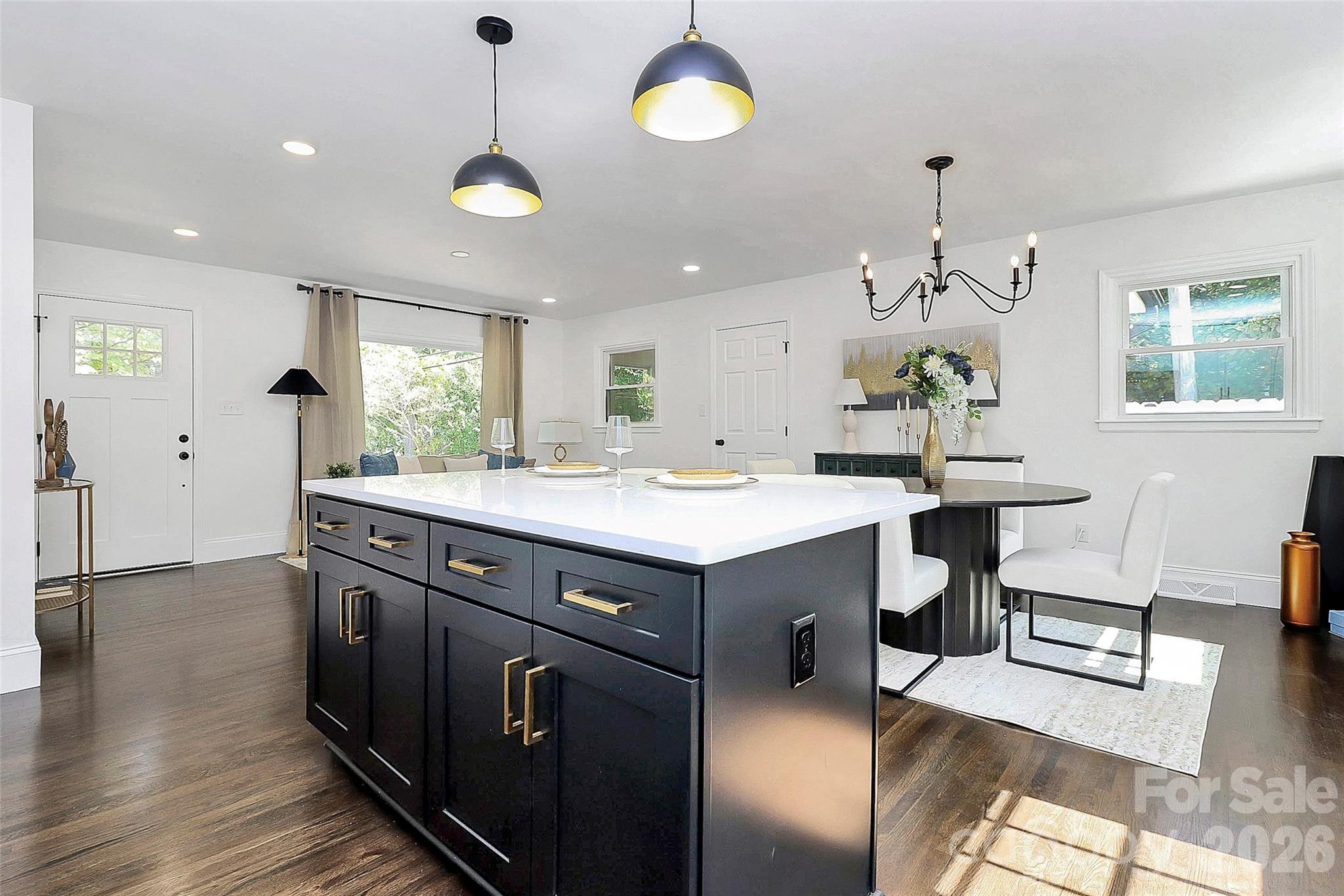 2038 Sandhurst Drive Charlotte NC 28205