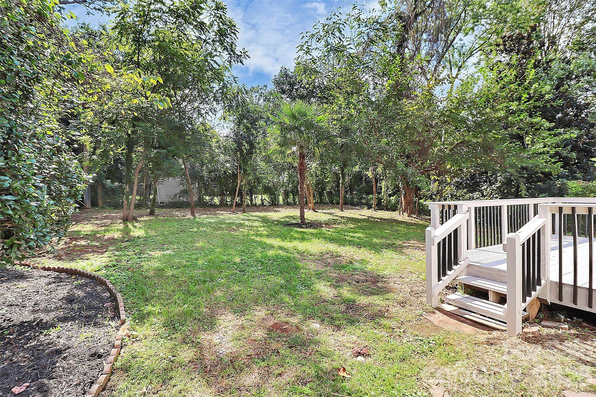 2038 Sandhurst Drive Charlotte NC 28205
