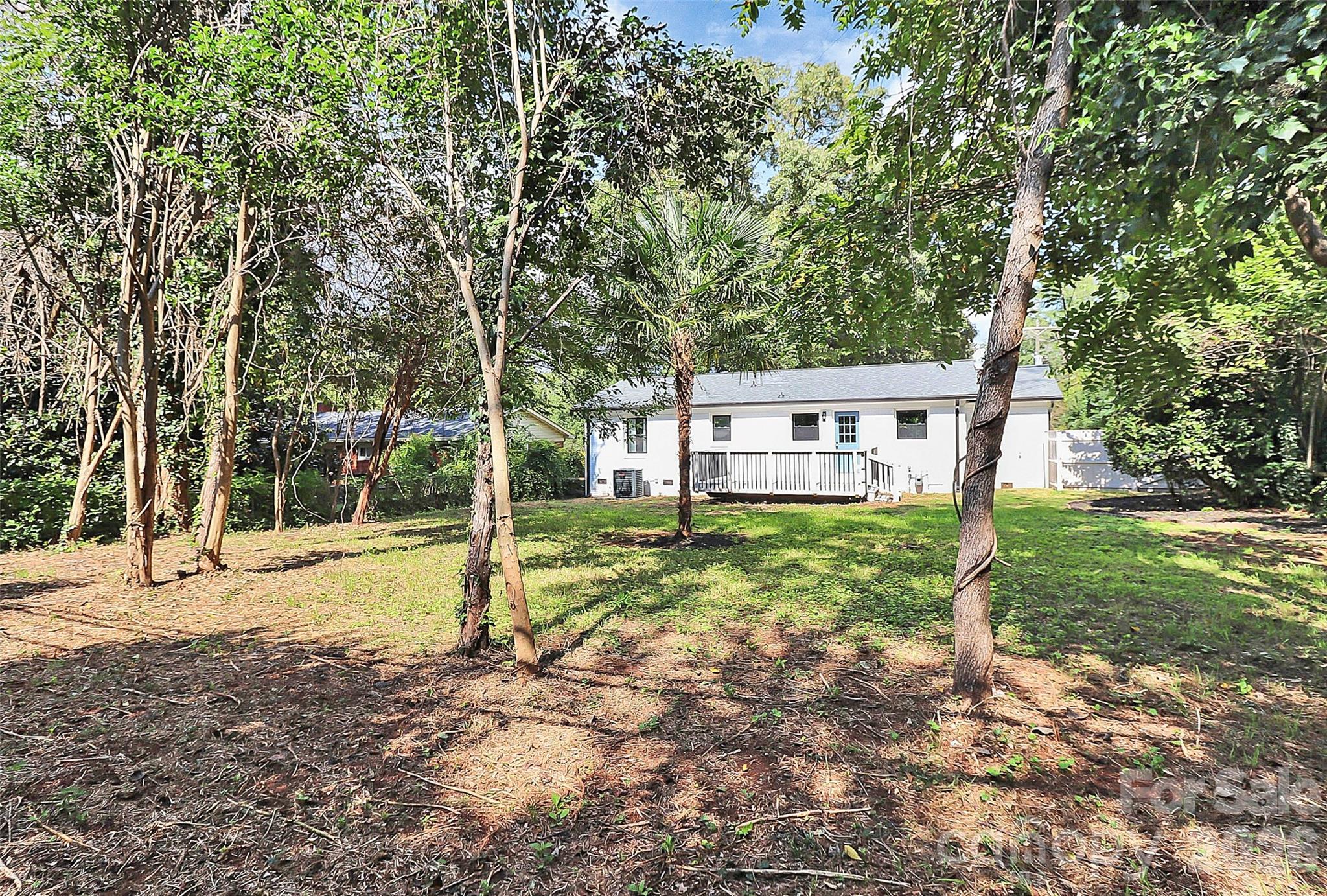 2038 Sandhurst Drive Charlotte NC 28205