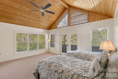 940 Winding Creek Road Sapphire NC 28774