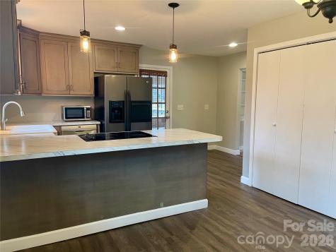 635 Powell Road NE Lenoir NC 28645