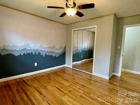 635 Powell Road NE Lenoir NC 28645
