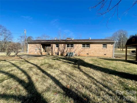 635 Powell Road NE Lenoir NC 28645