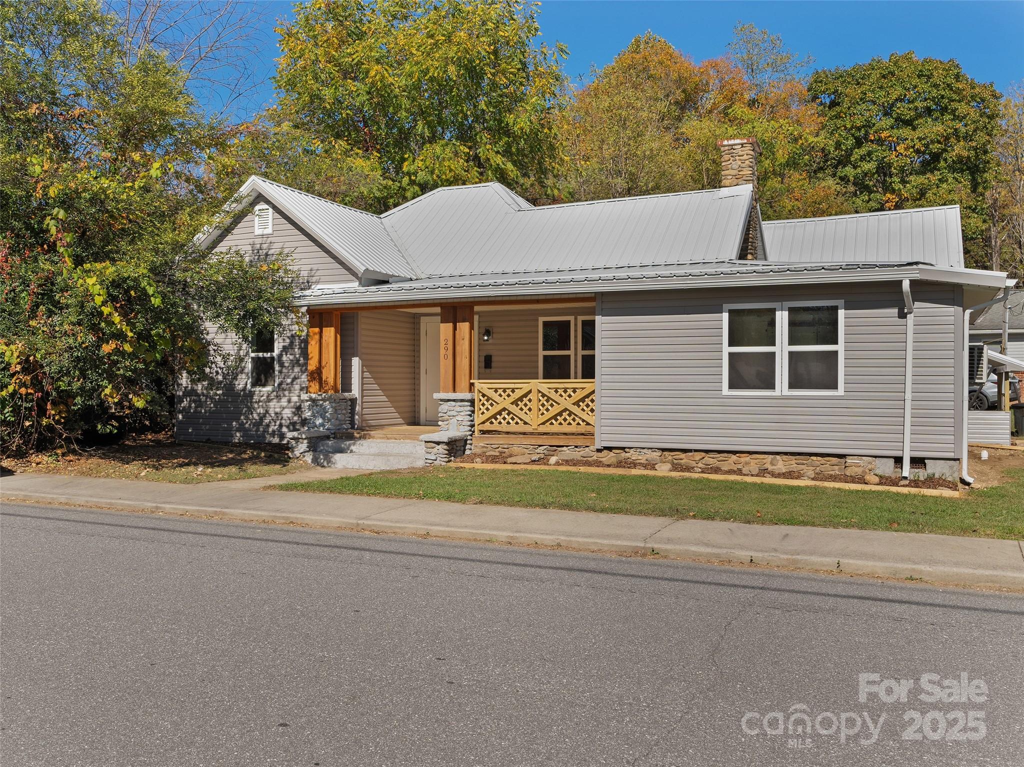 290 Killian Street Waynesville NC 28786
