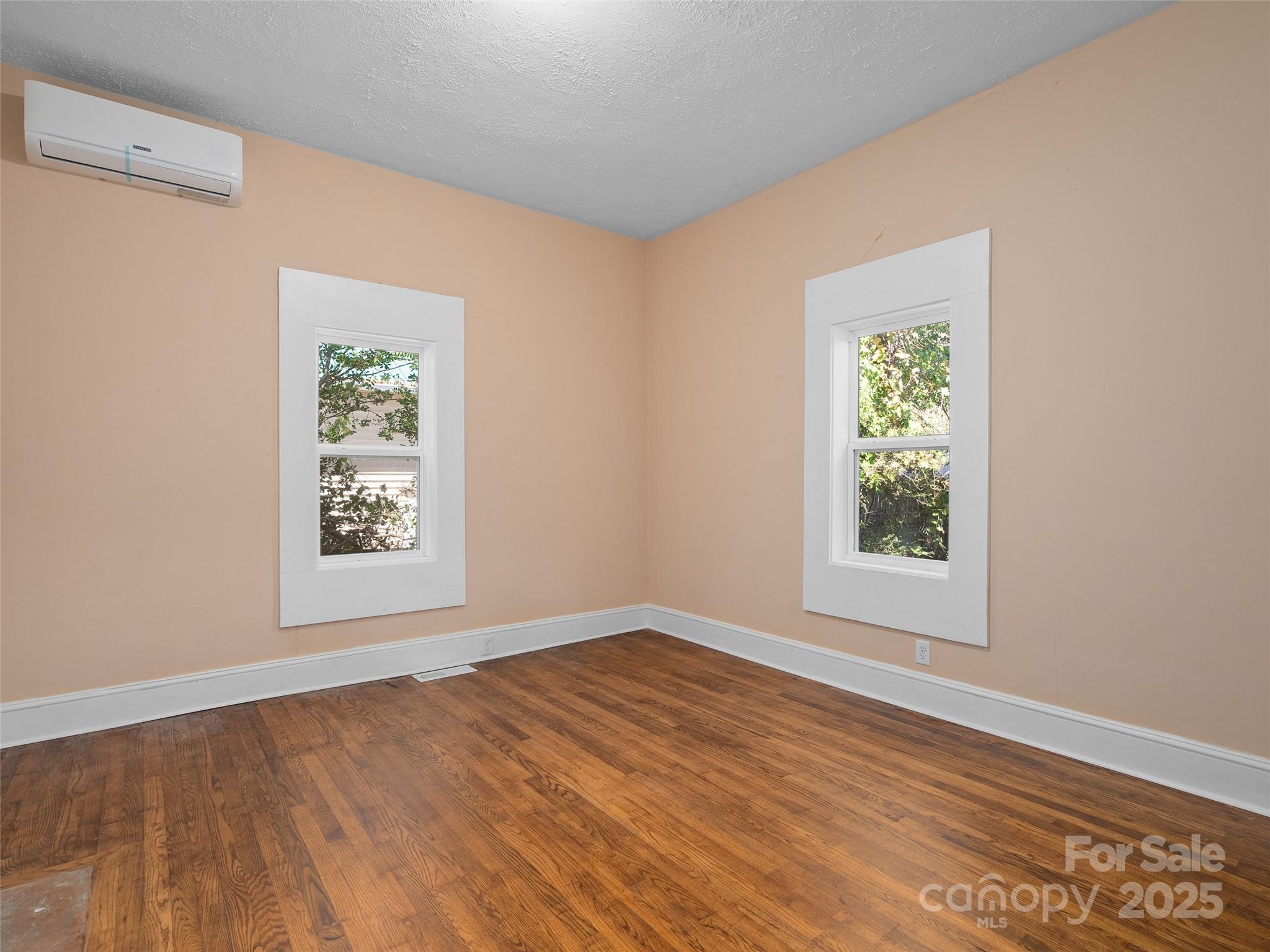 290 Killian Street Waynesville NC 28786