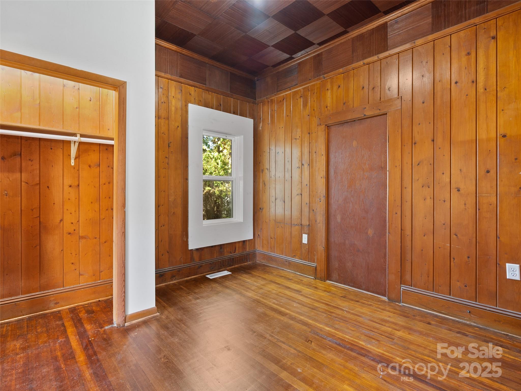 290 Killian Street Waynesville NC 28786