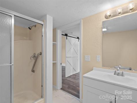 290 Killian Street Waynesville NC 28786