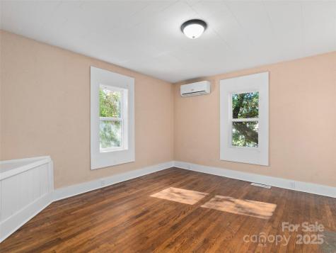 290 Killian Street Waynesville NC 28786