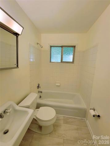 25 Browndale Road Asheville NC 28805