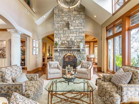 633 Altamont View Asheville NC 28804