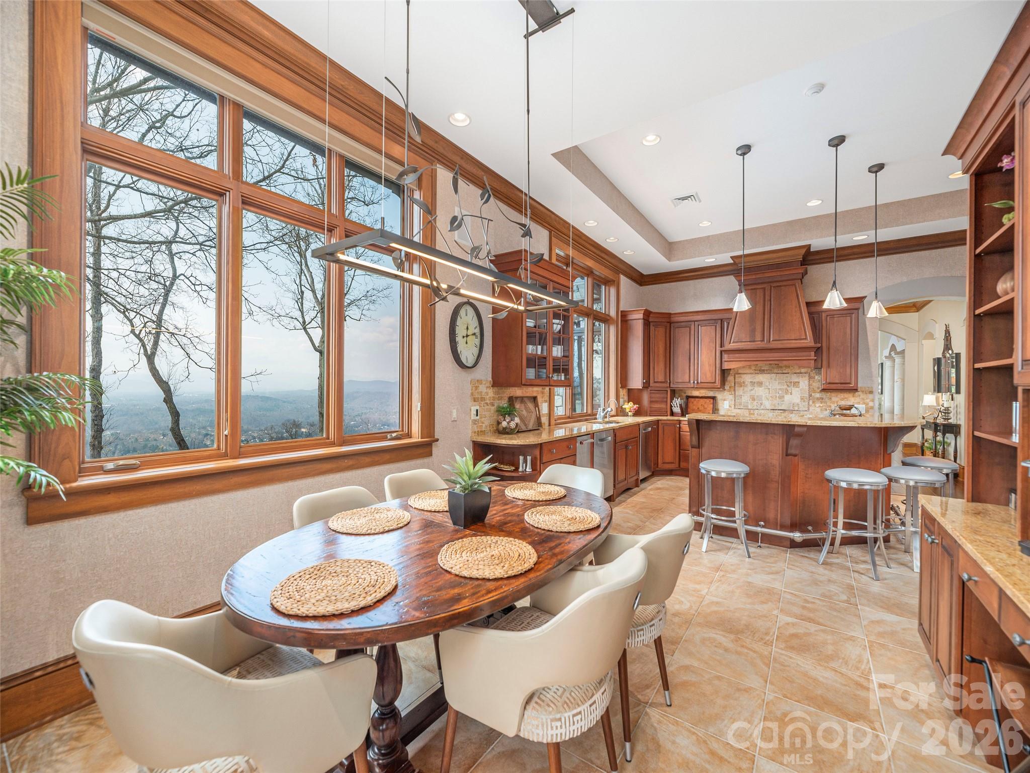 633 Altamont View Asheville NC 28804