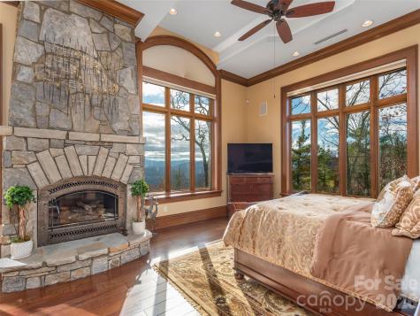 633 Altamont View Asheville NC 28804