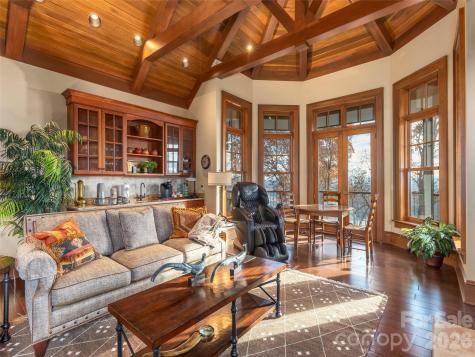 633 Altamont View Asheville NC 28804