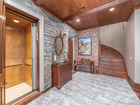 633 Altamont View Asheville NC 28804