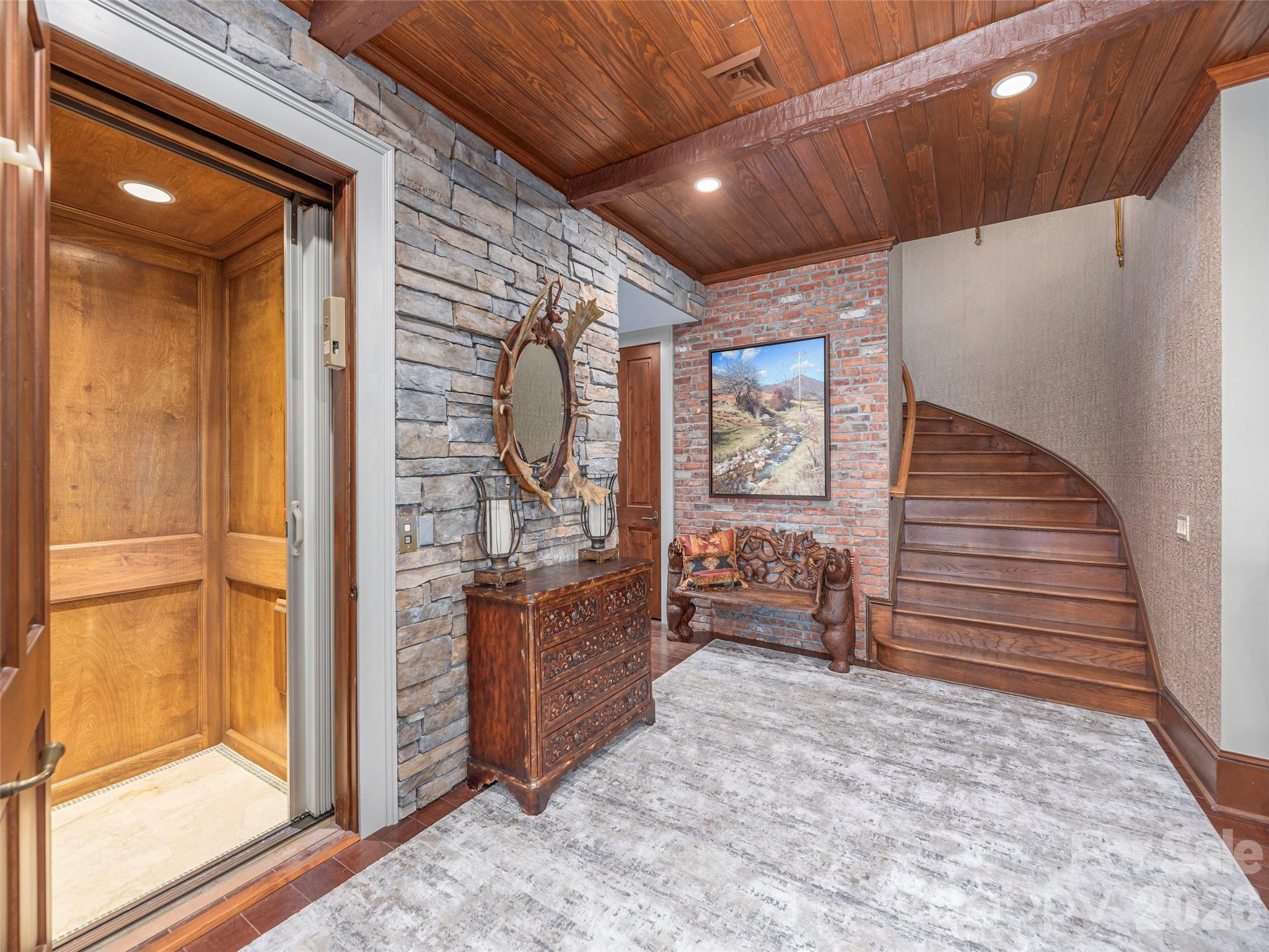 633 Altamont View Asheville NC 28804