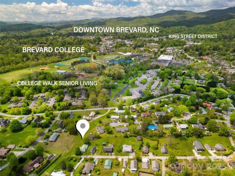 128 Summit Avenue Brevard NC 28712