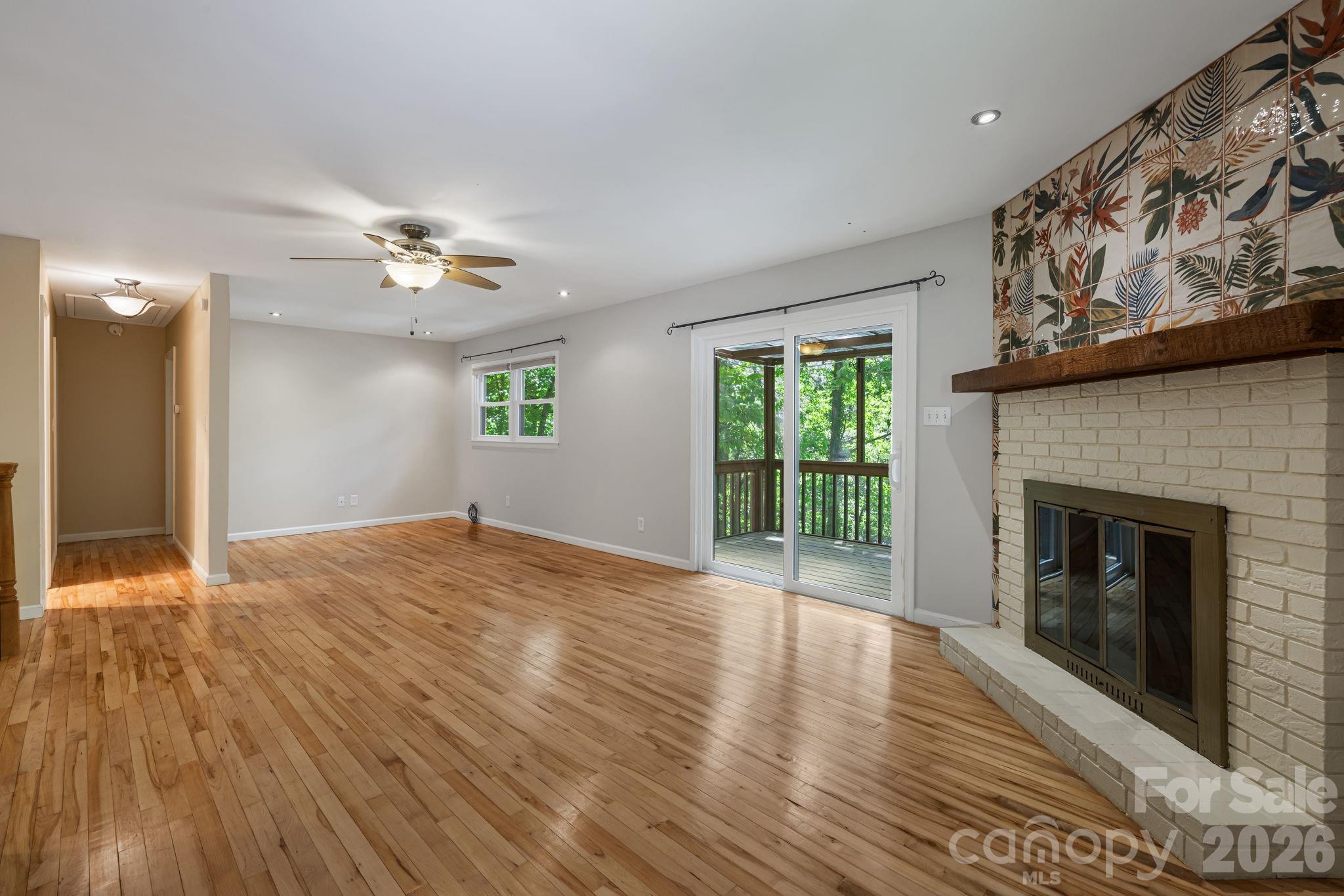 29 Independence Boulevard Asheville NC 28805