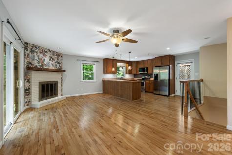29 Independence Boulevard Asheville NC 28805