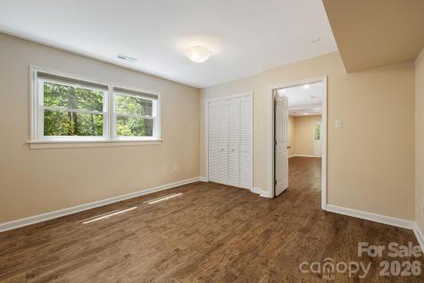 29 Independence Boulevard Asheville NC 28805