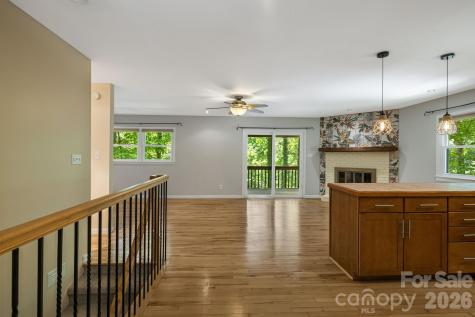 29 Independence Boulevard Asheville NC 28805