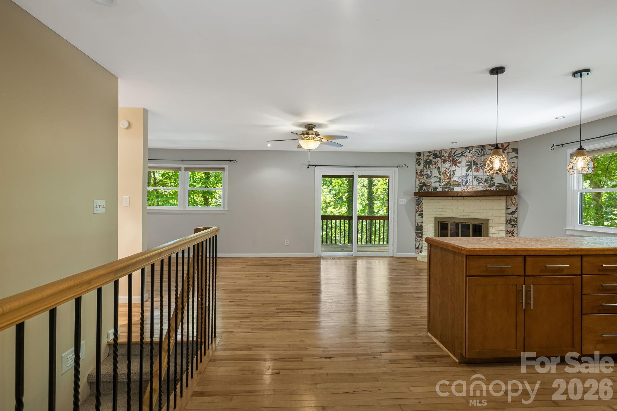 29 Independence Boulevard Asheville NC 28805