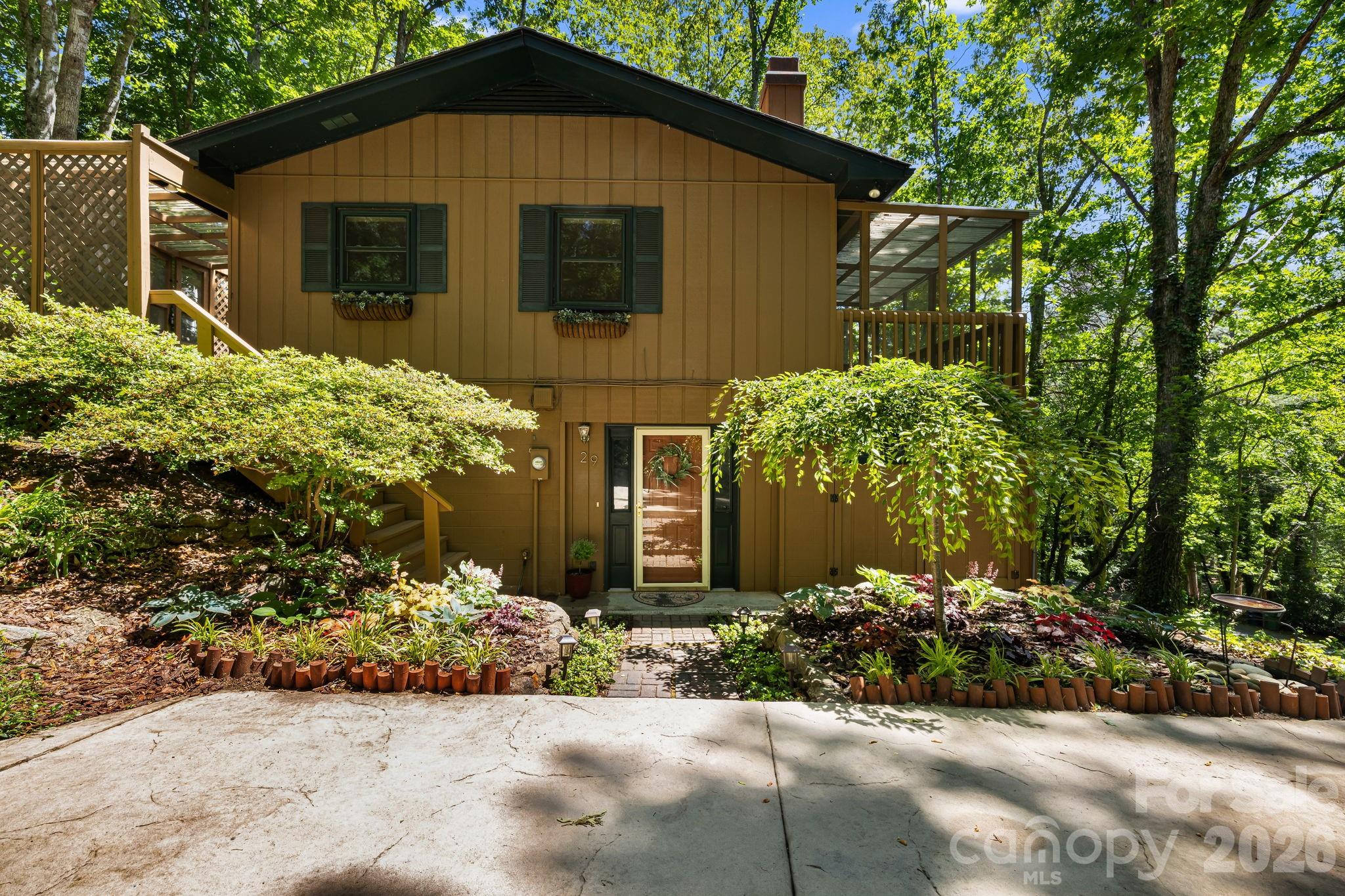 29 Independence Boulevard Asheville NC 28805