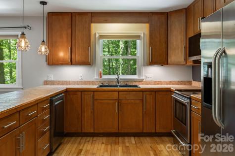 29 Independence Boulevard Asheville NC 28805