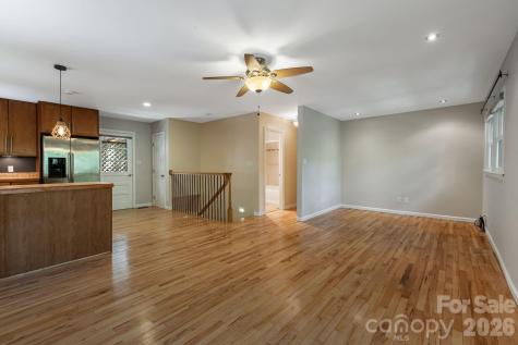 29 Independence Boulevard Asheville NC 28805