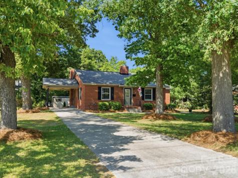 419 Knox Street Clover SC 29710