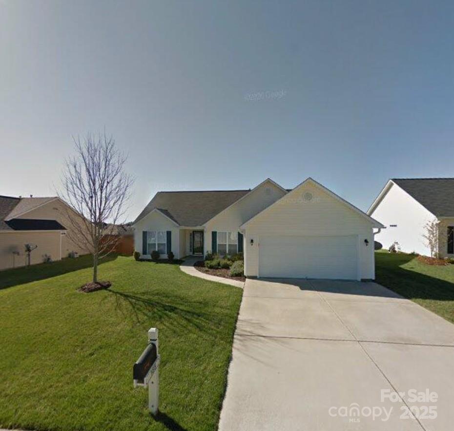 155 Lumber River Road Fletcher NC 28732