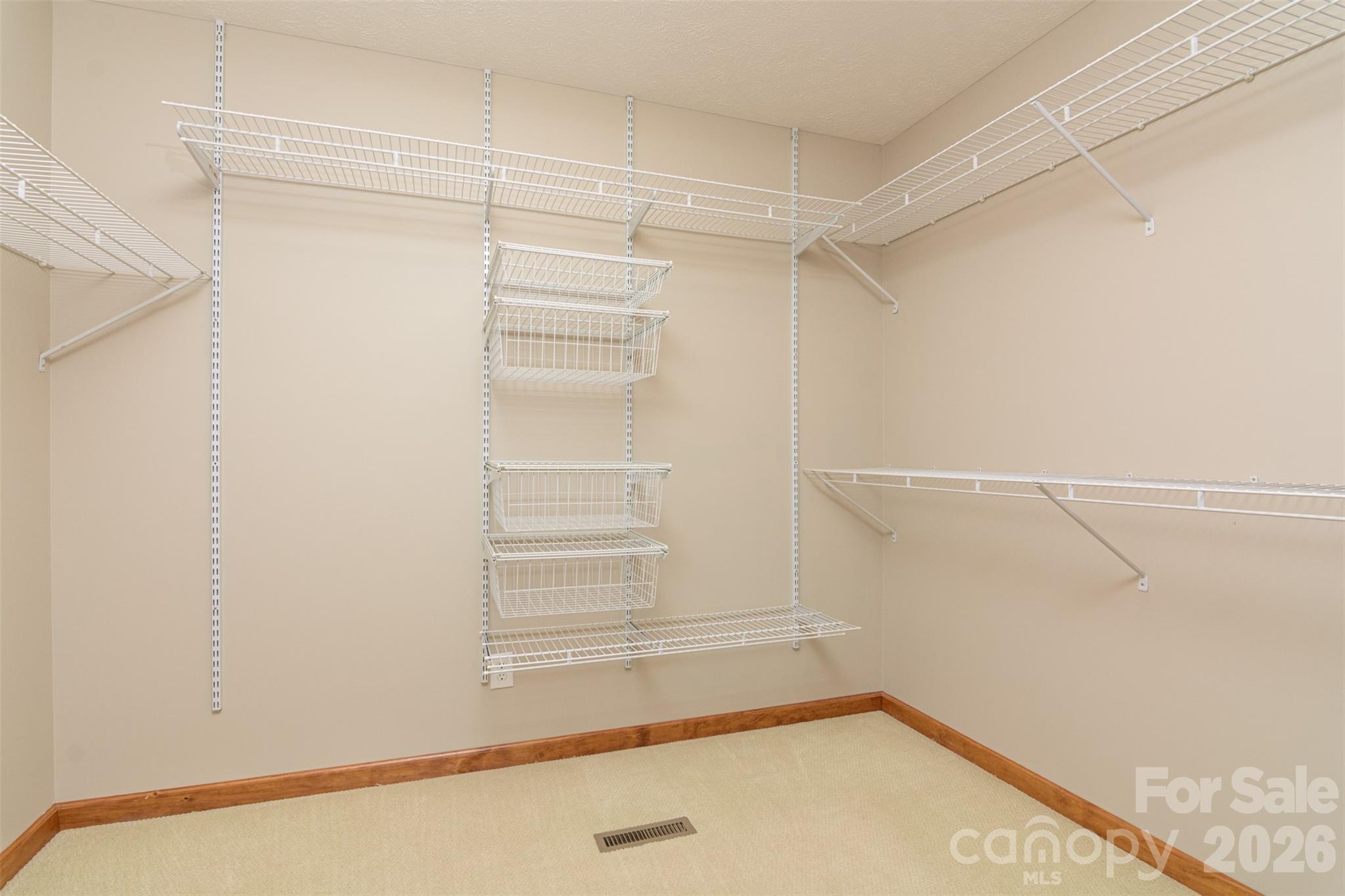 299 Carriage Summitt Way Hendersonville NC 28791