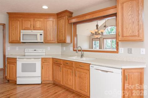 299 Carriage Summitt Way Hendersonville NC 28791