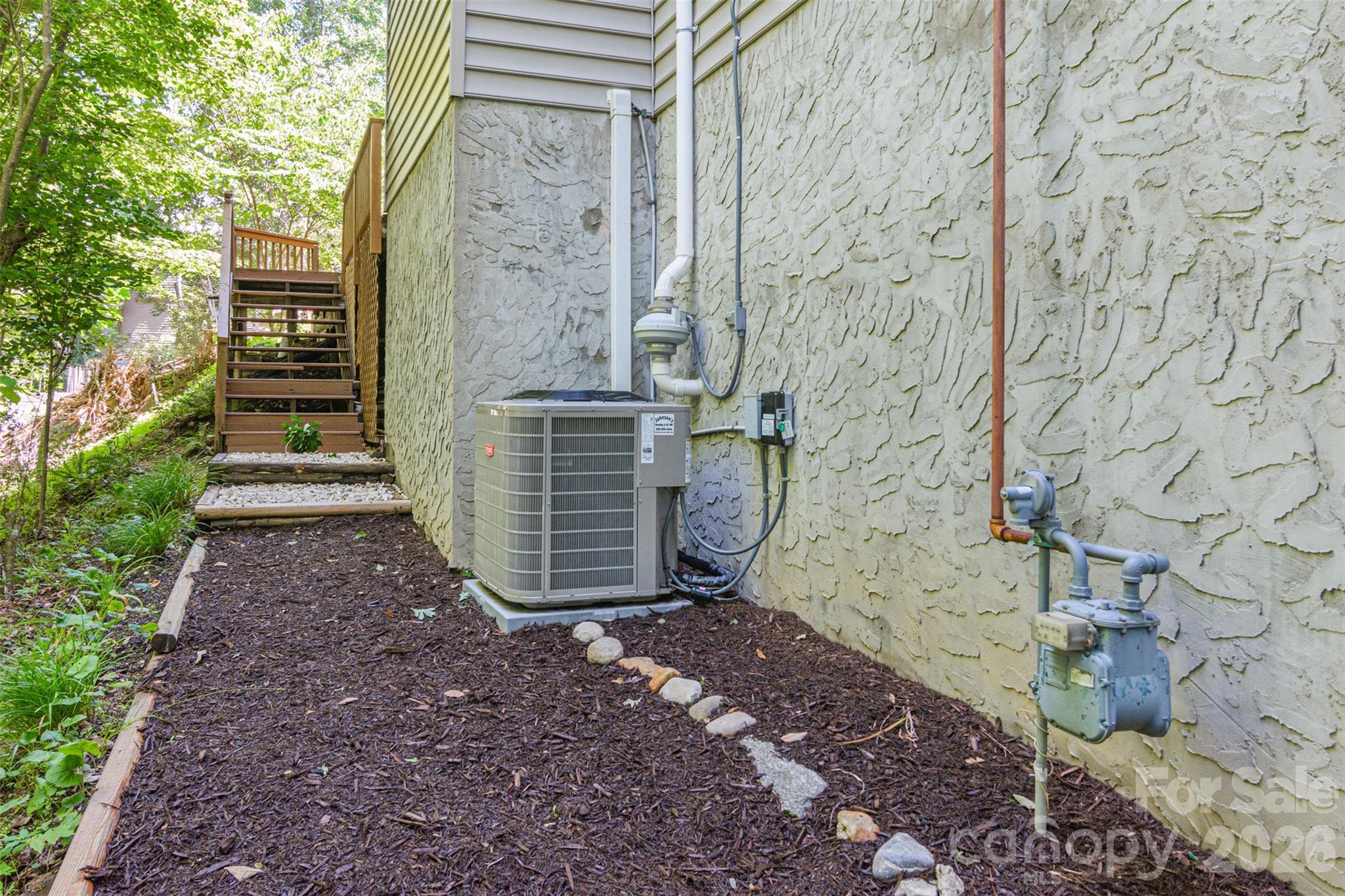 299 Carriage Summitt Way Hendersonville NC 28791
