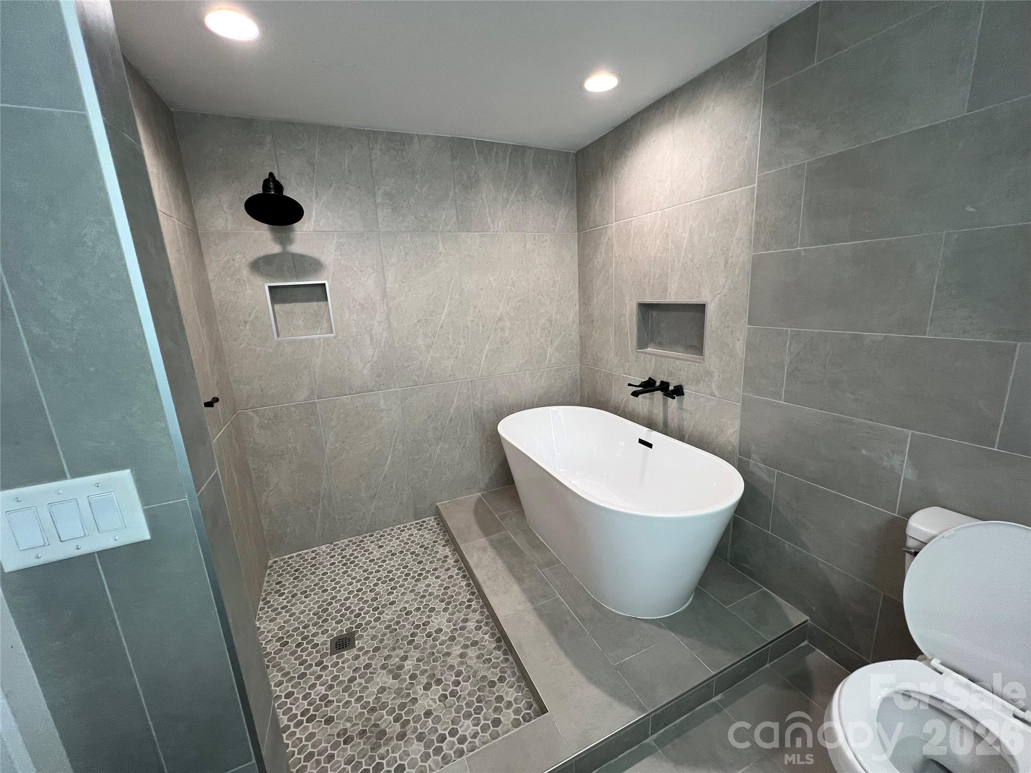 2631 Kenhill Drive Charlotte NC 28208