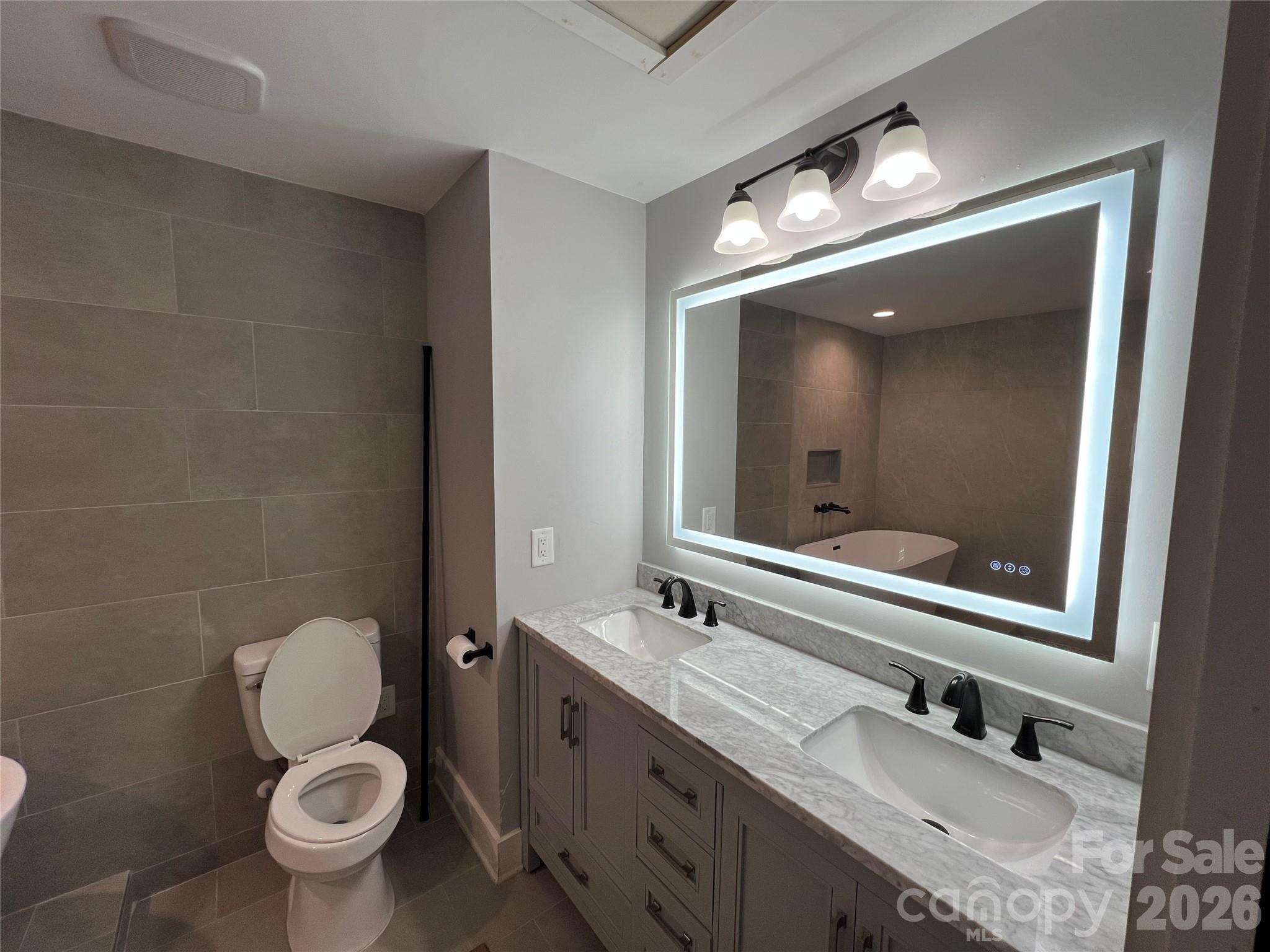 2631 Kenhill Drive Charlotte NC 28208