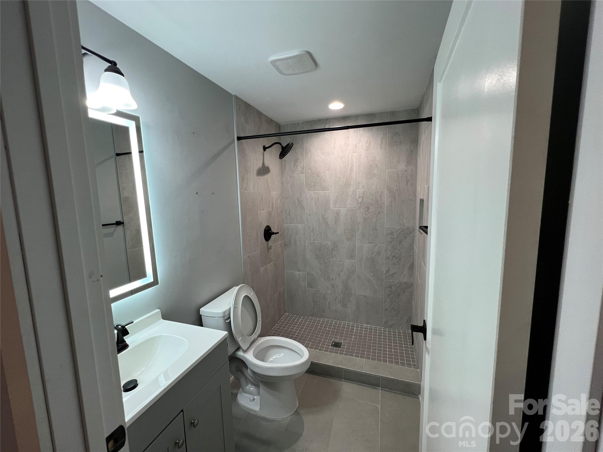 2631 Kenhill Drive Charlotte NC 28208