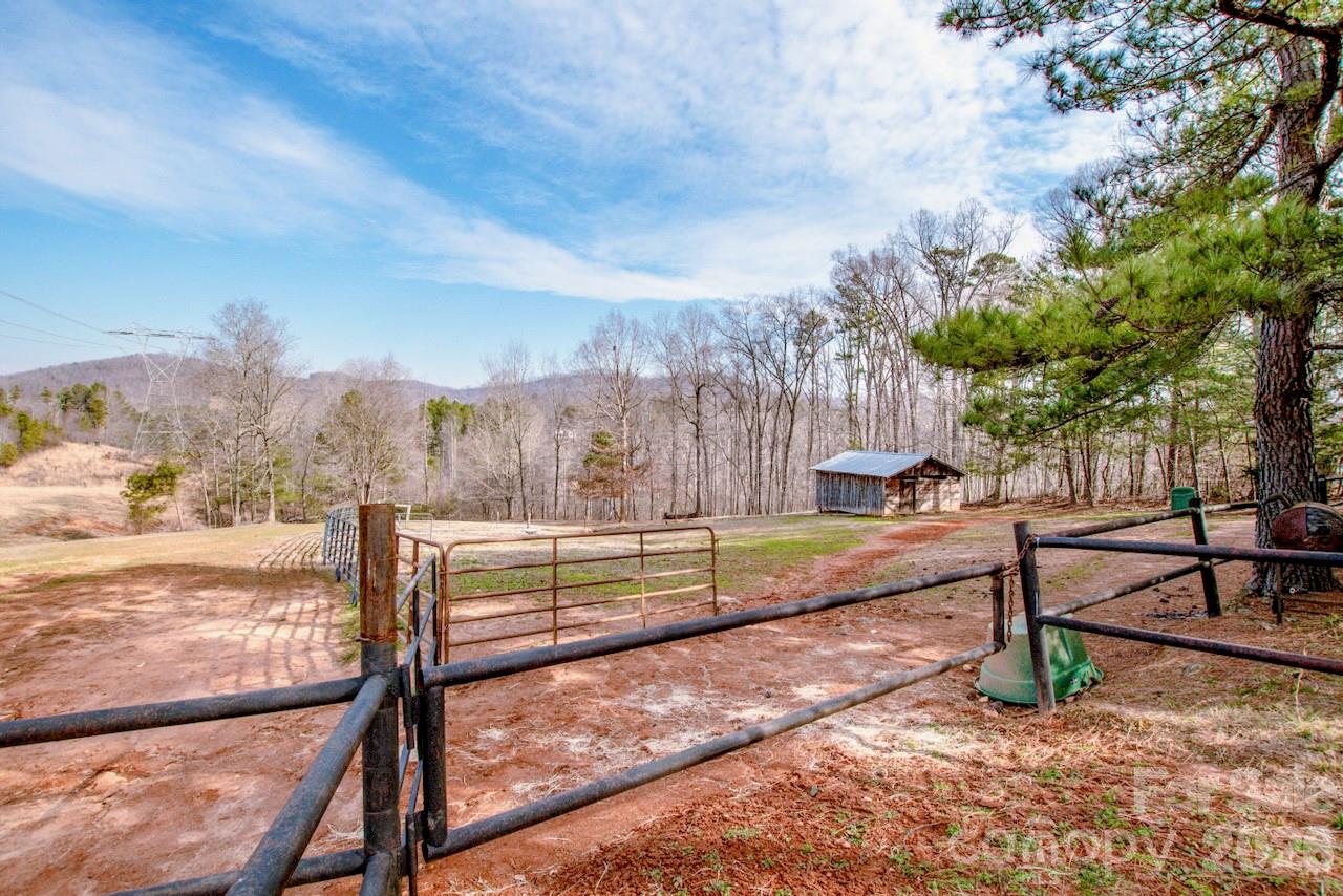 508 Liles Lane Hiddenite NC 28636