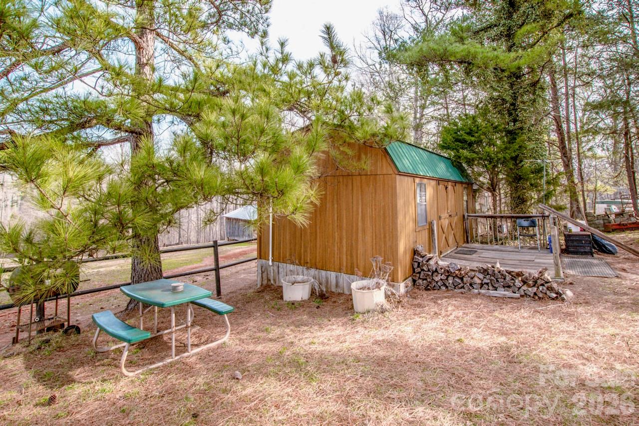 508 Liles Lane Hiddenite NC 28636