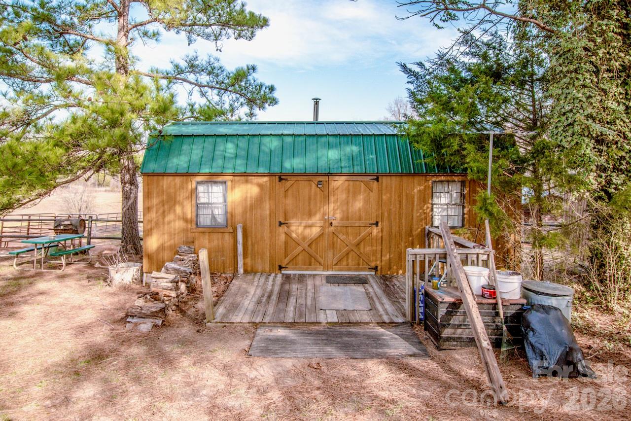 508 Liles Lane Hiddenite NC 28636