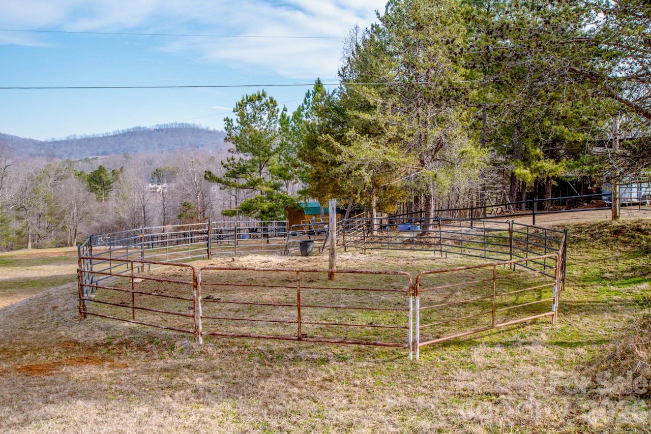 508 Liles Lane Hiddenite NC 28636