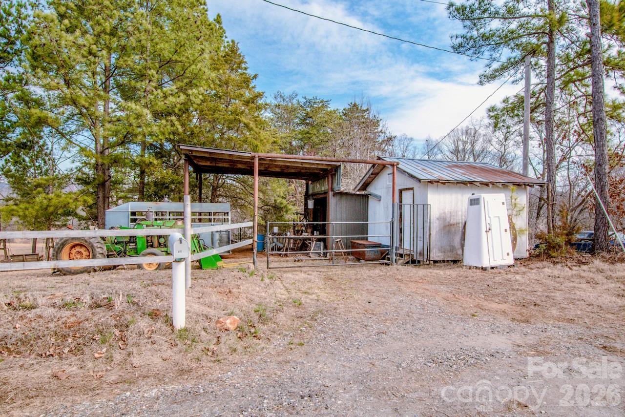 508 Liles Lane Hiddenite NC 28636