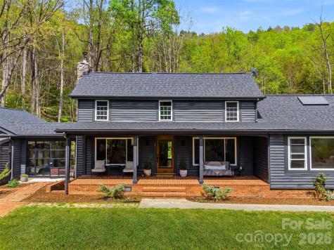 51 Mark Twain Road Asheville NC 28805